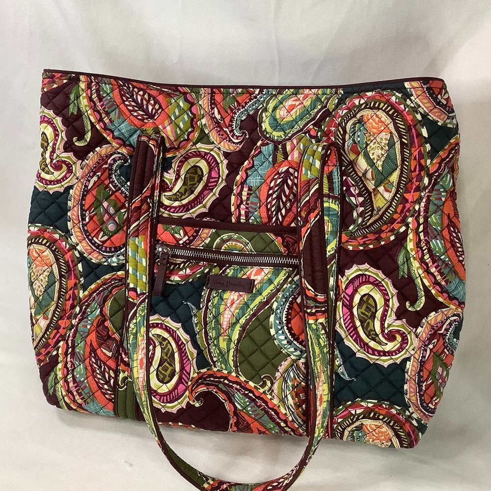 Vera Bradley Iconic Vera Tote in Heirloom Paisley